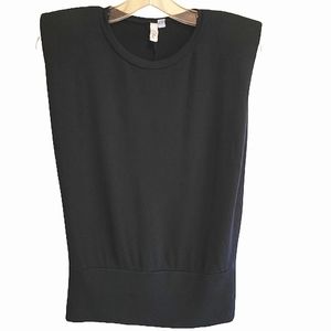 Elan women's black sleeve less blouse size medium